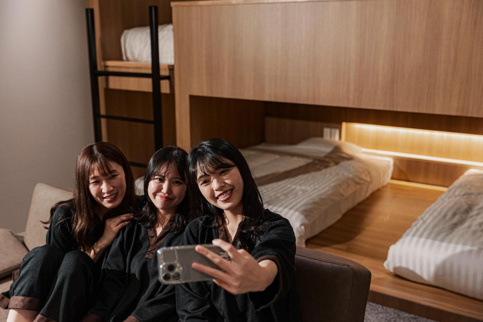 Gems Yufuin Hotel And Spa Cafe Bar Room photo