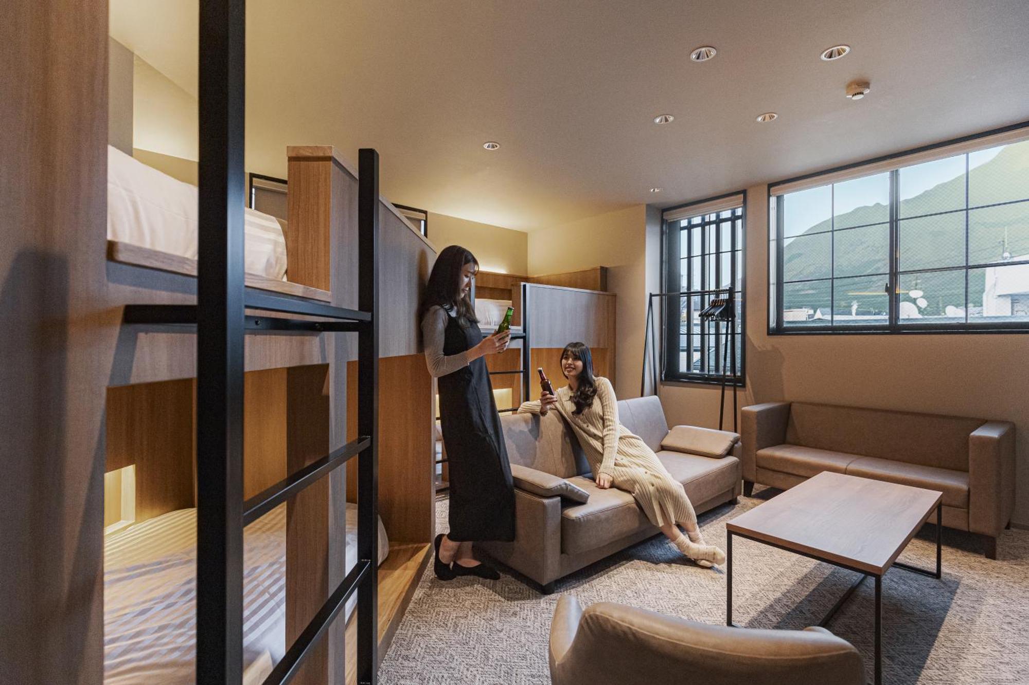 Gems Yufuin Hotel And Spa Cafe Bar Room photo